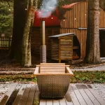 Baignoire extérieure Hikki Bohemen chauffée au bois pour le jardin